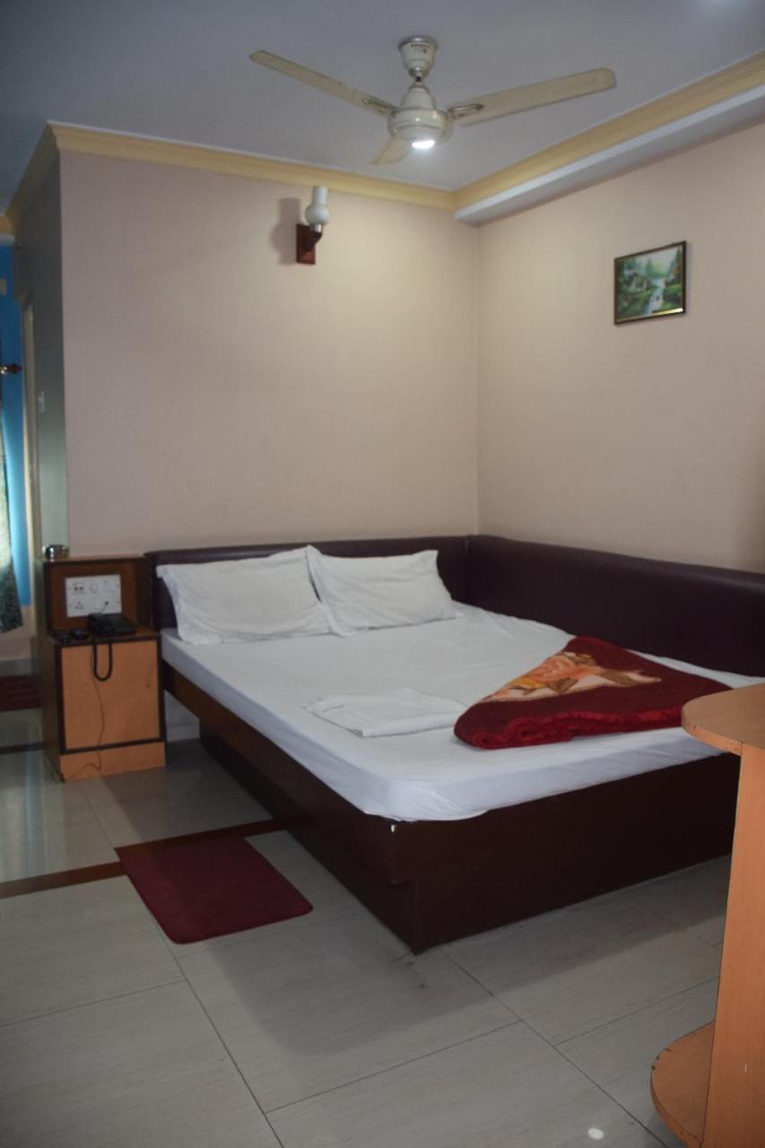 Starline Hotel Agartala Exterior photo